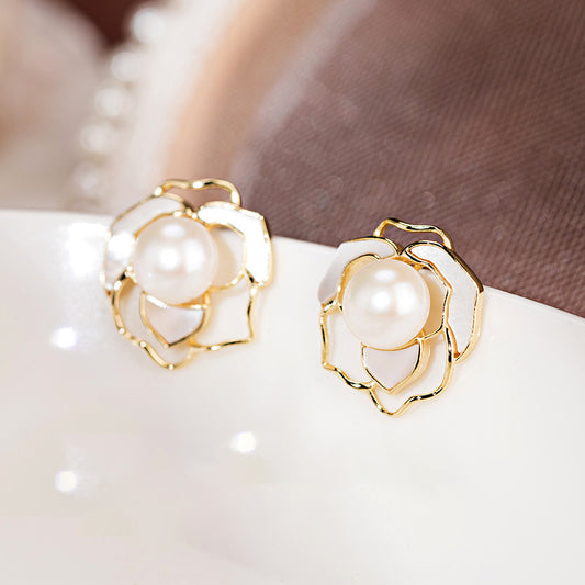 Camellia Pearl Earrings 05I300801400