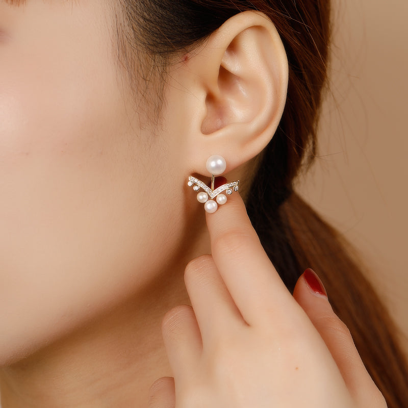 Palace V-Shaped Pearl Earrings 06I304911400