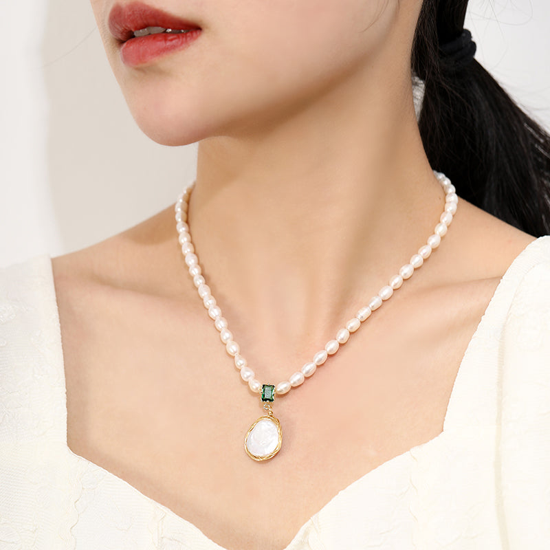 Handcrafted Baroque Pearl Necklace H37Q920101900