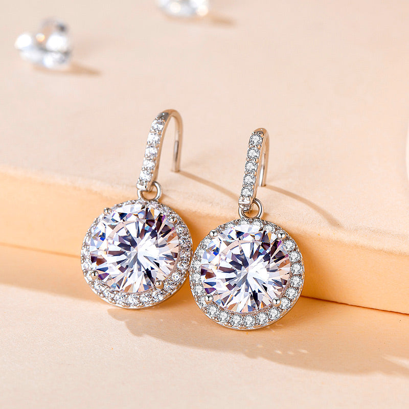 Sparkling Cubic Zirconia Silver Earrings 98I300002400